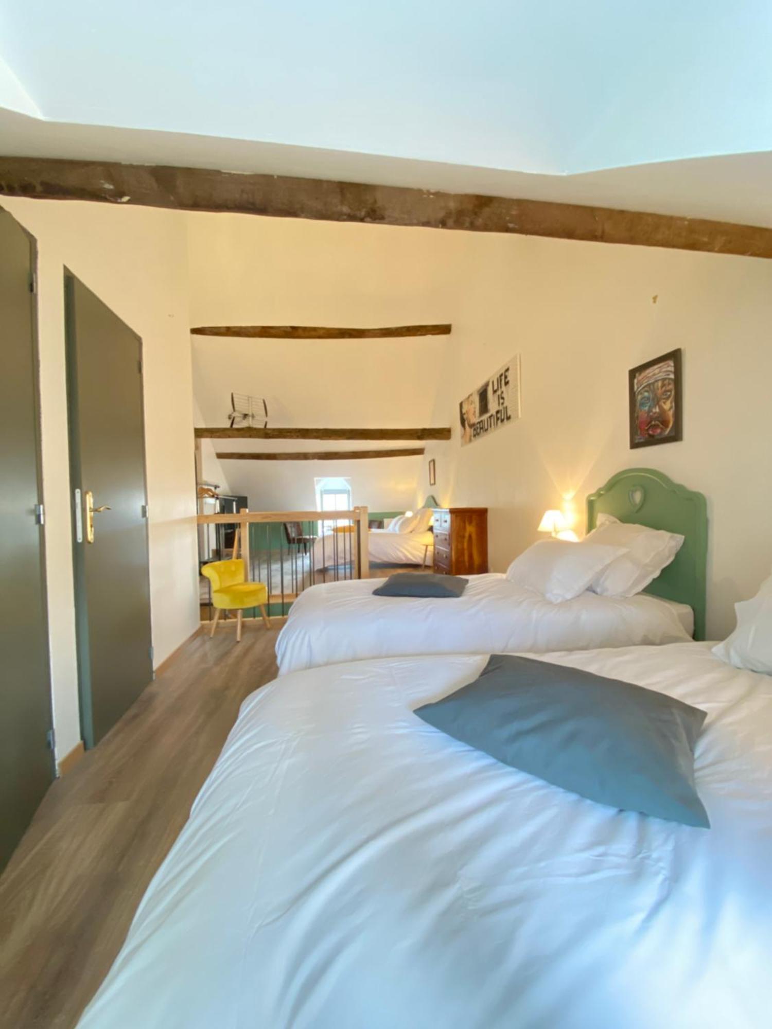 Au Pont D'Olt Hotel Saint-Come-d'Olt Bilik gambar
