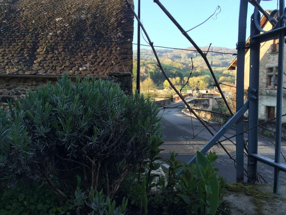 Au Pont D'Olt Hotel Saint-Come-d'Olt Luaran gambar